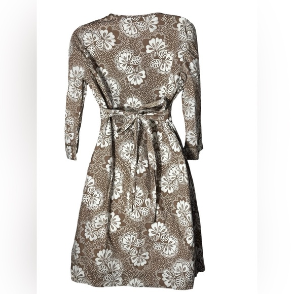 Boden Beige And brown Floral A-Line Sheath Dress Wrap Around Dress Size 10R - Picture 6 of 13